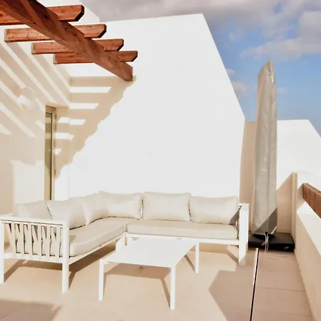 Vakantiehuis Colinas - Gazmira 3,3 Penthouse Nature Reserve View & Jacuzzi